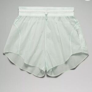 Lululemon Step Out High-Rise Short in Ocean Air Blue Green Size 8
